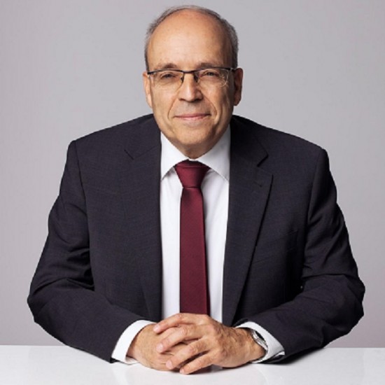 رئيس اتحاد أرباب الصناعة يحذر: الدولار الضعيف يقود 